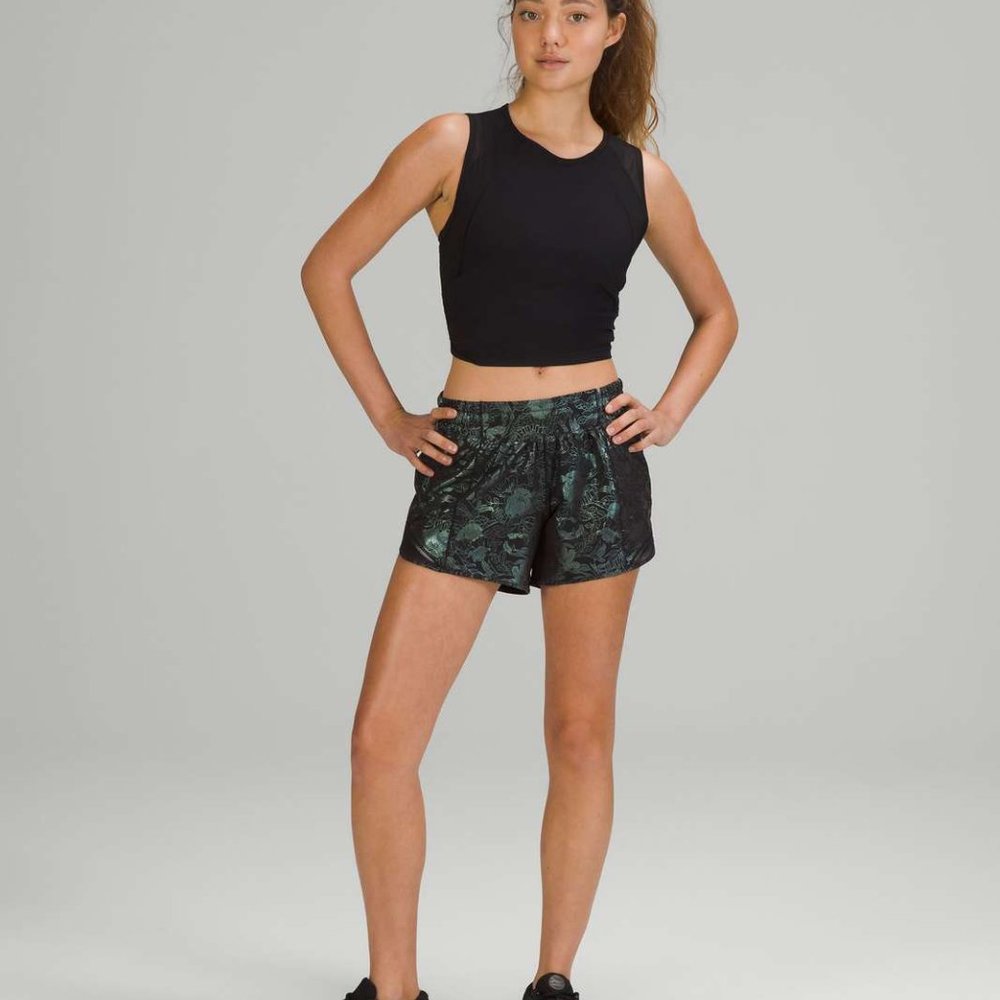 Lululemon Hotty Hot Low-Rise Lined Short 4" Logo Flourish Black Iridescent Foil - Picture 3 of 13